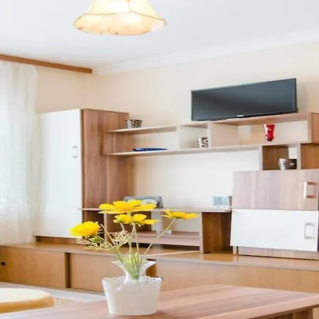 Apartamento Fidelis - One Bedroom With Terrace And Garden View 4 *