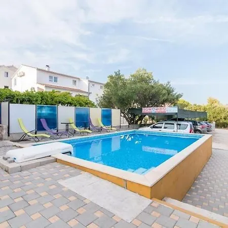 Fidelis - One Bedroom With Terrace And Garden View 4 * Trogir