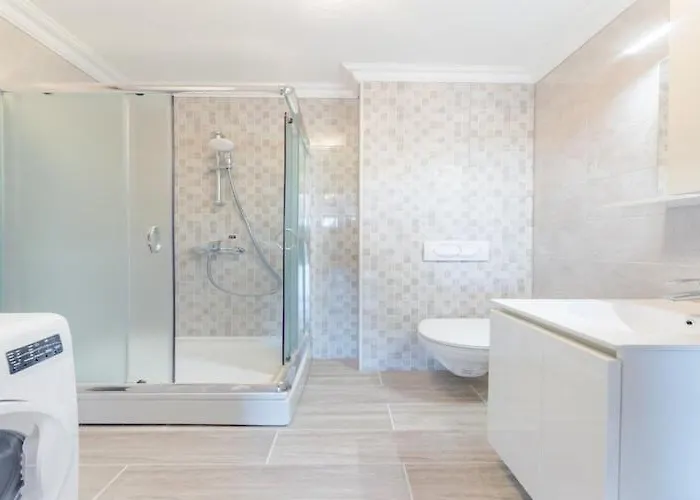 Fidelis - One Bedroom With Terrace And Garden View 4 Apartment
