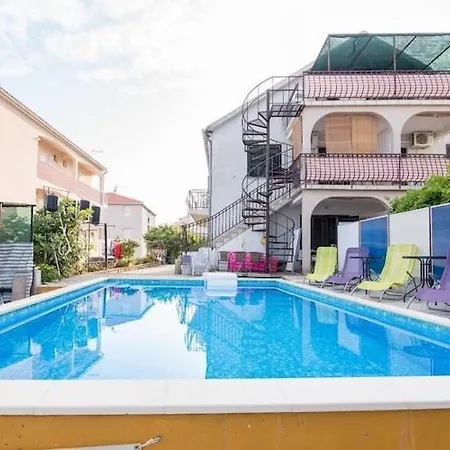 Fidelis - One Bedroom With Terrace And Garden View 4 Διαμέρισμα *