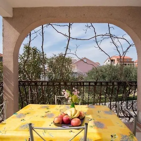 Διαμέρισμα Fidelis - One Bedroom With Terrace And Garden View 4
